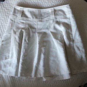 Medium white aesthetic pleated skirt